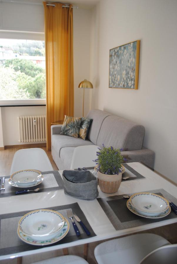 Raggio Di Sole - Pool, Tennis, Parking, Sea View & Relax Rapallo Ngoại thất bức ảnh